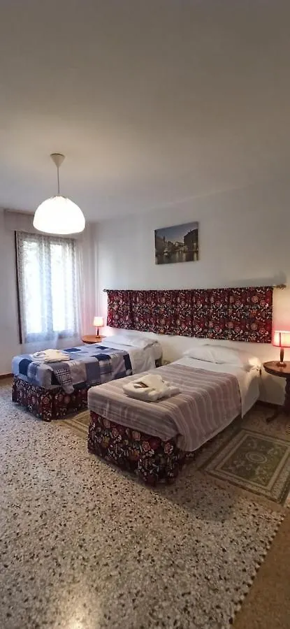 Ve-Nice Suite Formosa C5141 Benátky 0*,