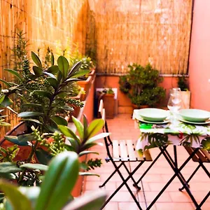  Apartment Romantico A Trastevere Italy